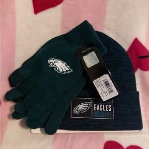 NWT Philadelphia Eagles Beanie and Gloves Set